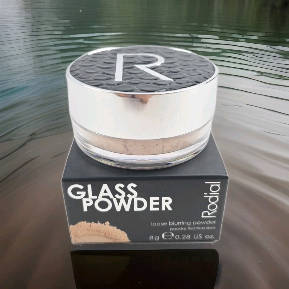 Rodial Glass Powder Loose Blurring ~Setting Powder Full Sz  8 g/0.28 oz